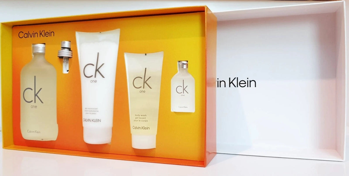 Calvin Klein 4 pieces gift set CK One 200ml EDT Spray / 200ml Skin Moisturizer / 100ml Body Wash / 15ml EDT Spray